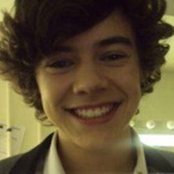 follow @stylesopalin then i will follow you with 49saveds | follow @stylesopalin et je te follow avec mes 49 saveds