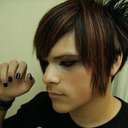 I have the weirdest fucked up life and that's OK, welcome to it. Gender queer, gamer, dragon life, hardcore metal. #DIDMPD.