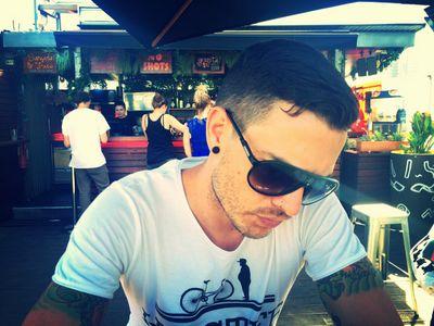 EDM producer from Melbourne, Australia. 
I also smash enchiladas and margaritas.