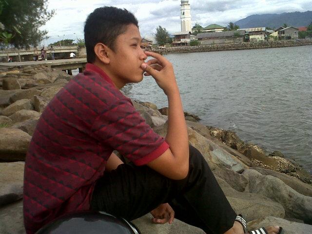 Iqbal82102's profile picture. 