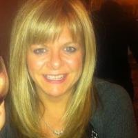Yvette Hansbury-Robinson (@yvettehansbury) Twitter profile photo
