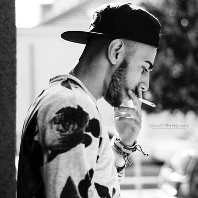 Male. 21. Sardinia/Italy. Facebook/Instagram/Tumbrl : andryrayol