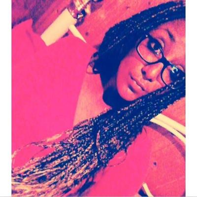 douce comme le sucre, dur comme la glace, trahis moi 1fois, je me vengerais 2fois.

instagram: chloe_dyy