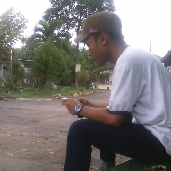 || Lupakanlah orang yang saat ini melupakanmu ;) ||
