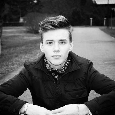 Internet kid