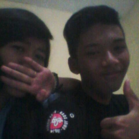 jauh di mata dekat di hati :*