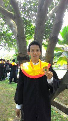 irwin_twin's profile picture. Orang bijaksana akan menjadi majikan dari pikirannya, orang bodoh akan menjadi budaknya.