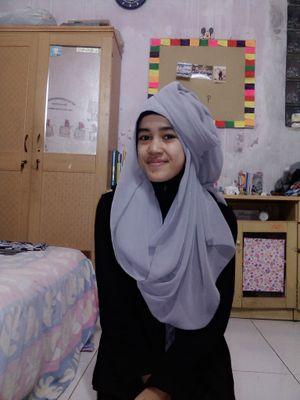 Shabrinahezti12's profile picture. lulus IPK terbaik | Midwife 2016   | Allah slalu bersama ku