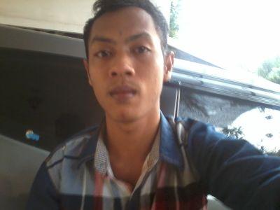 Kasih....
jemput aku suatu hari nanti..
Ambil aku dalam belai orang tua ku...
peluk aku....
Biarkan ku bersamamu...
invite my pin 74F60ACD