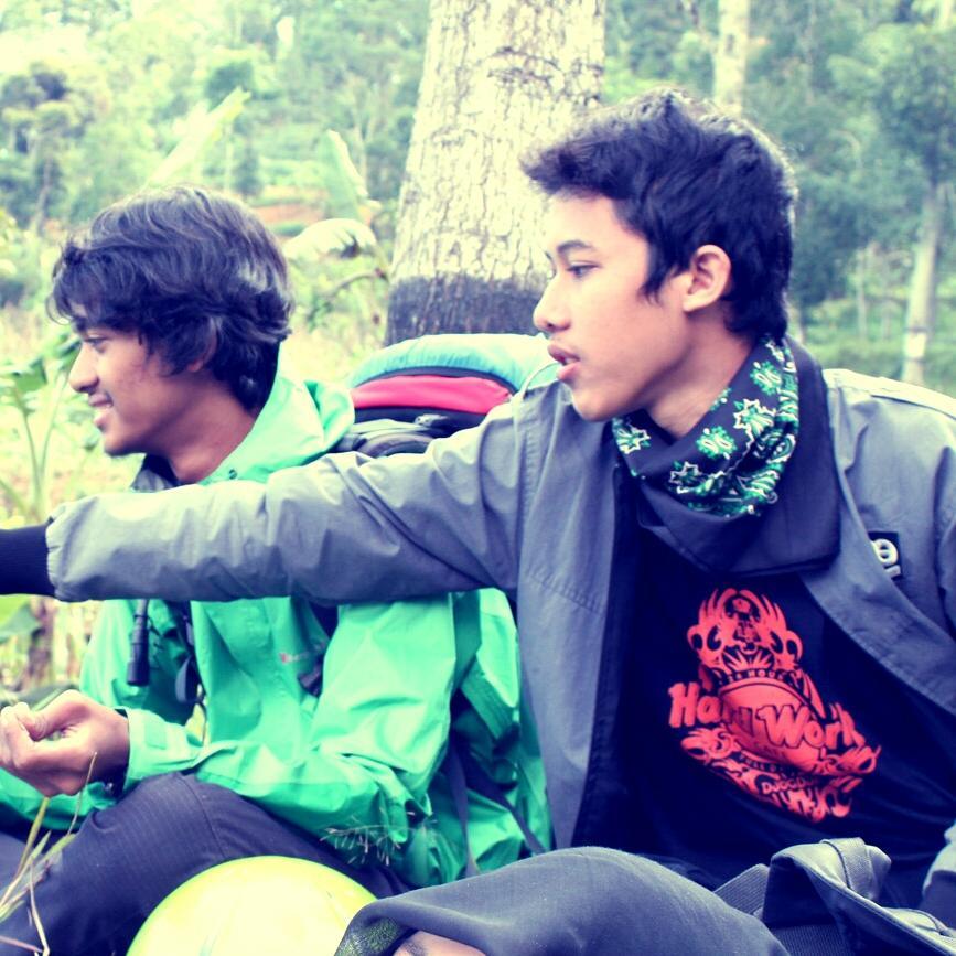 RifqiiAditya's profile picture. Run as fast as you can