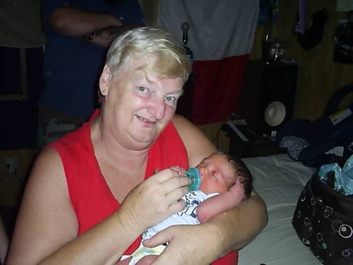 rl1949's profile picture. I'm a wife, a  mom,a grandma,and a greatgramma as well aunt and the oldest sister.my family is the most important thing to me.then my friends are next.