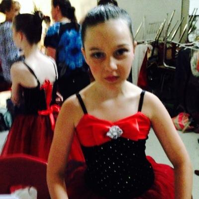 tiffanierdodson's profile picture. 