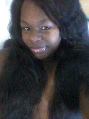 single with three wonderful children I don't smoke I drink occasionally I love to have fun im pretty laid back nd drama free