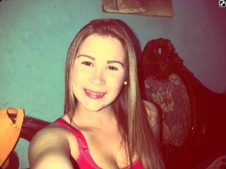 LuciaLeanez's profile picture. 