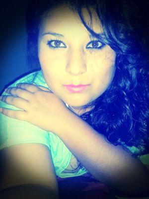 Yo me esmero en complaserte pero ya no ,ya me dajare consentir aunque no sea por ti:)