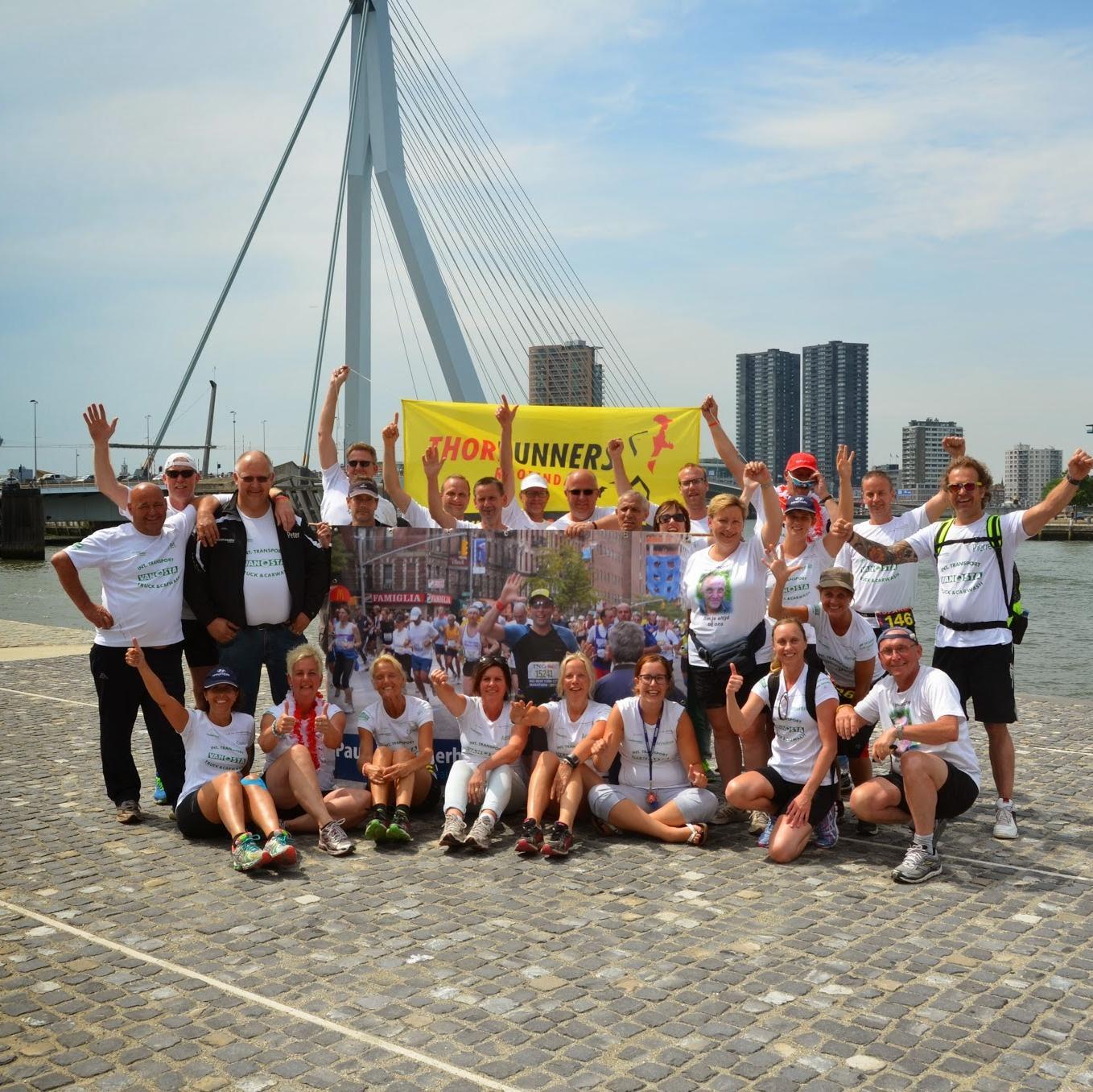Team 146 Thorrunners doet al een aantal jaren mee met de Roparun om zoveel mogelijk geld binnen te halen in de strijd tegen kanker. Steun ons!