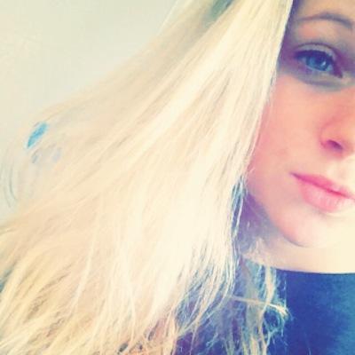 Be happy, live while you can, and I am proud of the people you love ❤ ~ I love u so much. XXX Nieeen ~
