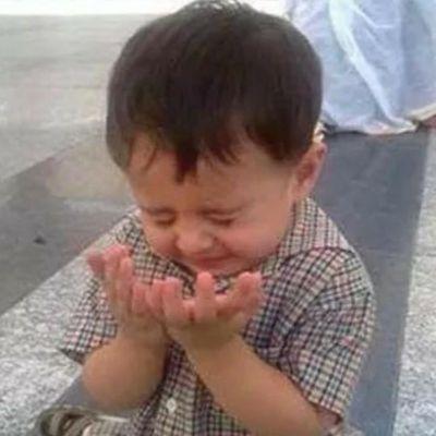 manzoornazzar's profile picture. 