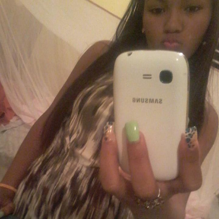 a queen will always be a queen... And a whore, well you know the rest :$