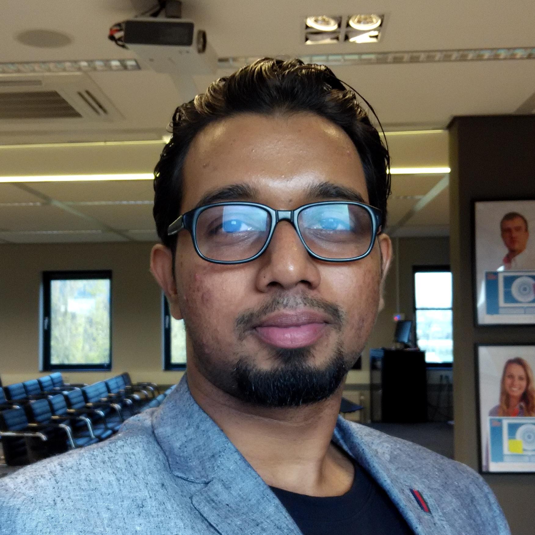 so, Maran here with a new twitter address. My interests include Agile, Programming, Application Security. Of my avatars, on 1/Nov/14 was this forced selfie.