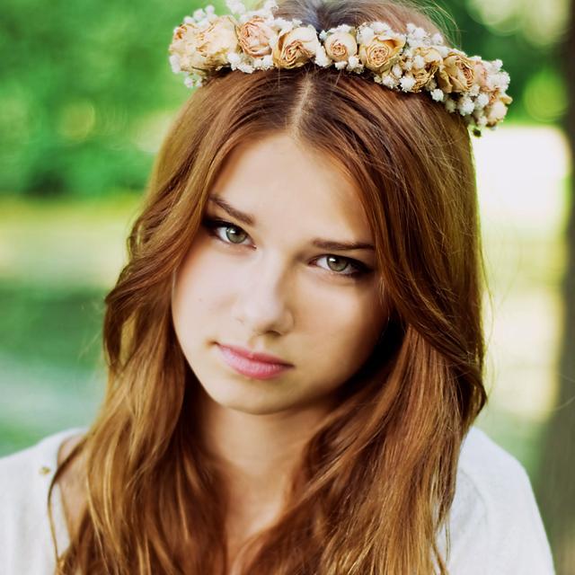 16. Hufflepuff. Me dicen torpe, prefiero despista. Vivo pegada a mi recordadora.