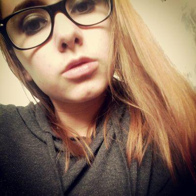 I just live in my dreams.
Follow me, and I follow you back.
(: