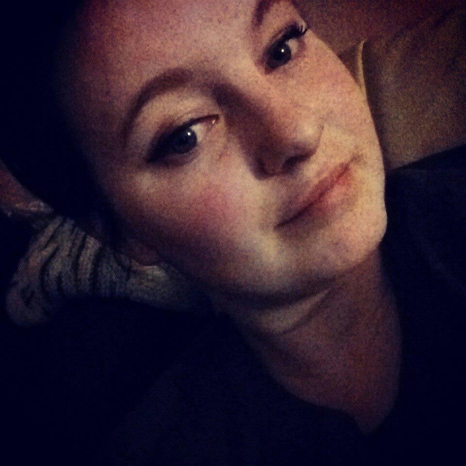 samanthaadrake's profile picture. 