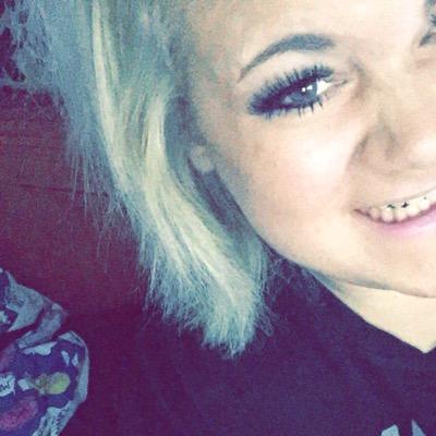 DeannaHarkness's profile picture. extreamly short attention span!
extreamly in love, i just dont know it!