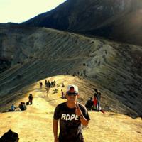 Fhajar • @GREATBALI (@jarots3) 's Twitter Profile