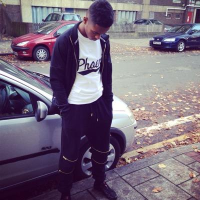 Dalmizzy's profile picture. success is juss a word;used to establish peoples accomplishments i use actions and paper to decide that ✌️