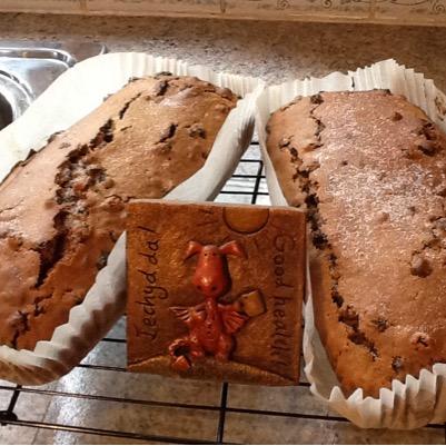 Swansea branch of the CCC, if you love cake and bake then join us.
