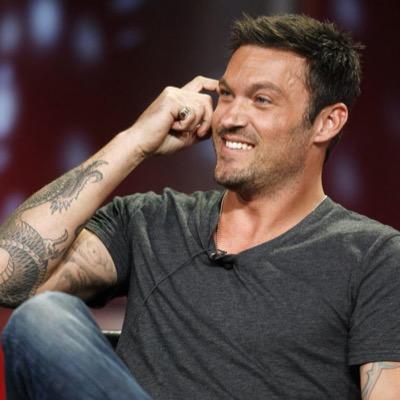 Married to my amazing wife @SamAtwoodRP father to our twins Harper and Matthew jr. Brother in law to @CooperFisherRP Part of @ChicagoMDBrews (18+ Only)