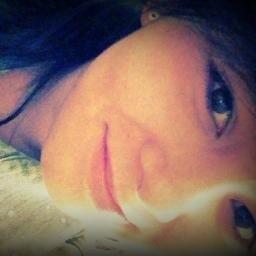 As vezes fico com saudade de momentos que eu ainda nao vivi.