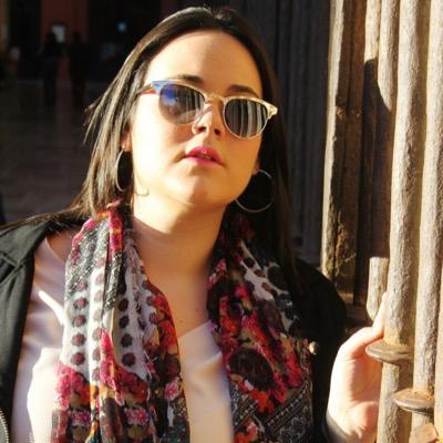 21.Estudiante de Derecho en la UGR. Seguidora del #GCF. La felicidad esta en dormir con dos almohadas. Que ni contigo ni sin ti. #JM