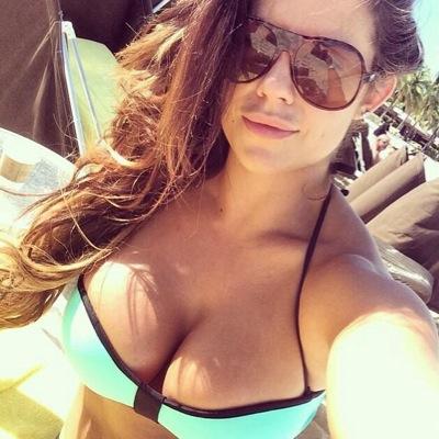 Single Bisexual My Bae @SuperStarAJLee