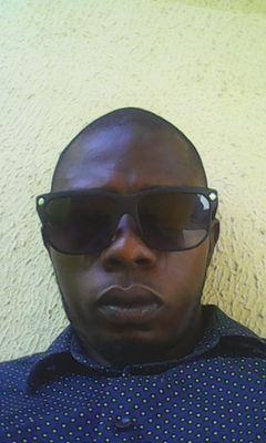 Programmer, father of 3 boys, 2 girl and Olówó orí Engr Idaayah
