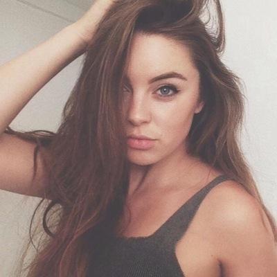 bonjour je m appelle laure je suis une fille tres coquine de 24 ans qui aime tout dans le sexe je suis bi