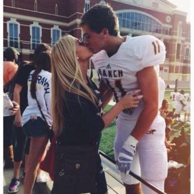 {⚓stay strong⚓} {turn my notifications on} {Bro's before hoes, not bro's over your girlfriend..} {NOW THAT YOUR HERE FOLLOW/RT/FAV!}