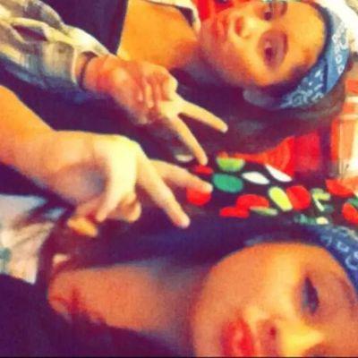 Nikki_Espinosa_'s profile picture. Hey you follow me and I'll follow you back