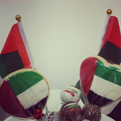 delicious home made cookies, cake pops and cakes to suit any occasion for orders whatsapp or call 0528350317