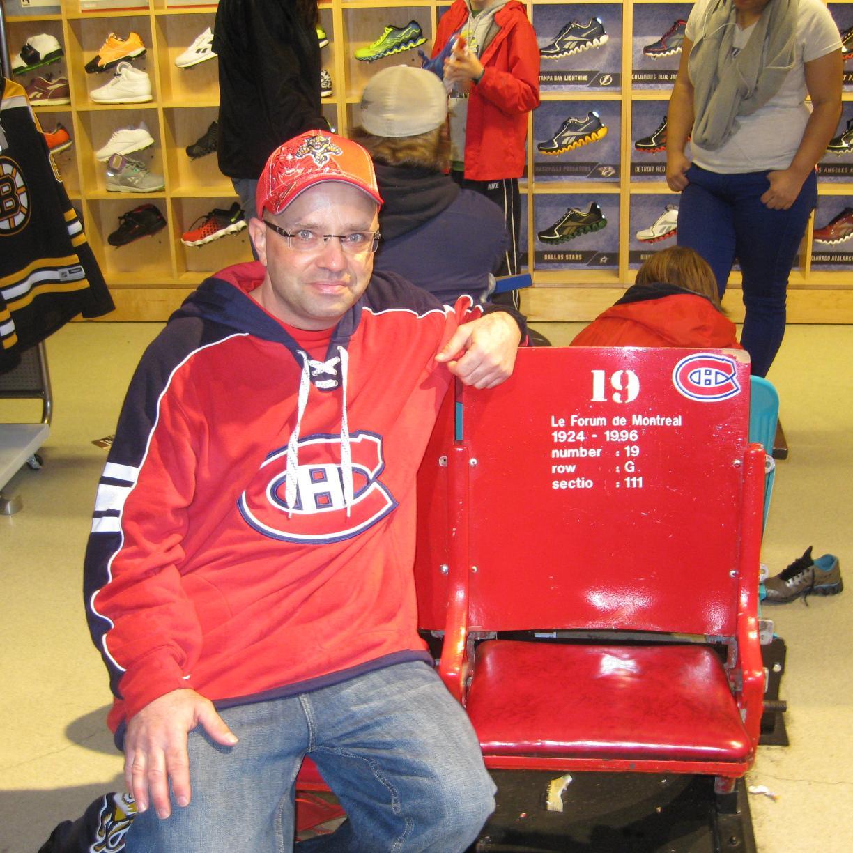 voyageur, lover of languages and cultures and Hockey fan