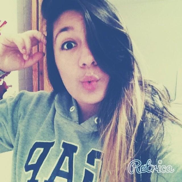 ❝My favorite place is inside your hug❞  Fã da @PaulaFernandes7 ♡