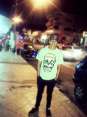 signo de libra #DANCER,curte reggae,rock e eletronica...Quer saber mais segue ae.