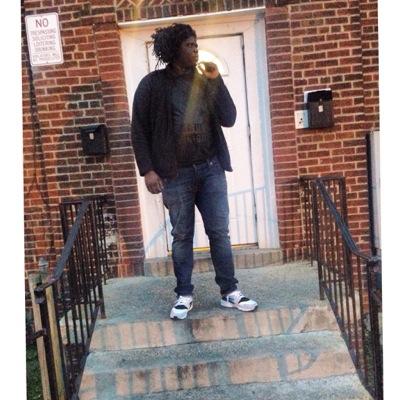 Student & Recording Artist #PGE For Inquiries email @_DrizzyMontana dreta2008@yahoo.com #MurfysLaw the mixtape coming soon!