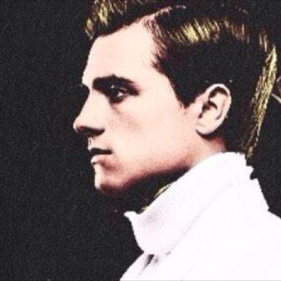The boy with the bread. [Descriptive THG RP.]
