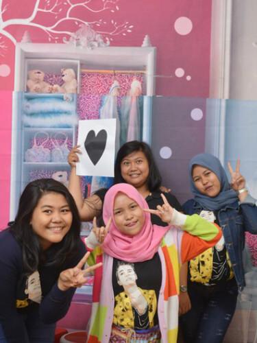 MahdalenaAnnisa's profile picture. 