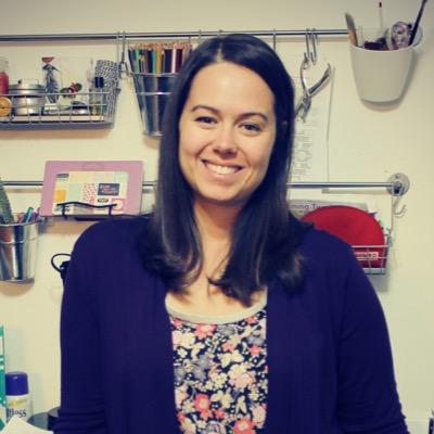 Lindsey Skala- Owner / Designer. 713.298.2766 quiltsbylindsey@yahoo.com I make handcrafted custom quilts from crib size to California King.