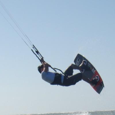 Kiteboarding, música, guitarras, deportes,una óptica Patagonica, libre y extrema de la vida. Kiteboarding, music, sports, life from a free and extreme view