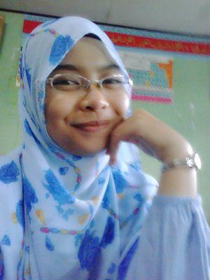 DedeDhenury's profile picture. 