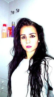 #ARIES: naciste rebelde y morirás rebelde, cuando algo no te gusta jamás lo harás a la fuerza..[ABRIL DEL 93]